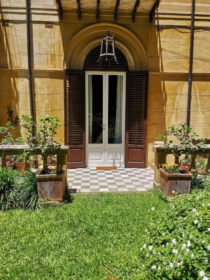 פלרמו Garden Suite In Private Villa On Via Liberta מראה חיצוני תמונה
